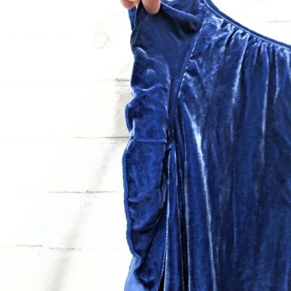 NWT GAP Velvet Ruffle Blue Flutter Sleeve Top XS - Picture 3 of 8